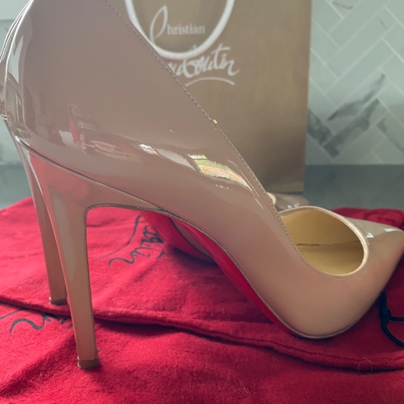 Authentic Christian Louboutin Pigalle 100 Patent Size 39 - Picture 6 of 14